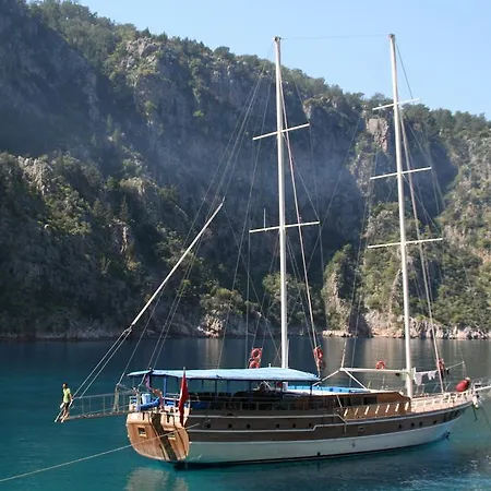 Seaborn Legend Yoga Cruise 